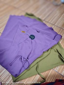 Product Review of (71k Get 3) Kerudung Instan Bergo Maryam Tali Non Pad Crinkle Airflow Size L - Muhajirin Hijab muslim syari Nyaman Panjang from R** e**a 2