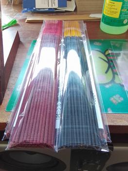 Product Review of Dupa Siliwangi Cendana Terapi 30 Stik - Abu Dingin Asap Tidak Perih di Mata/ sembahyang/aroma terapi/meditasi/wewangian/pengharum ruangan tahan lama from ⛰**️ 0