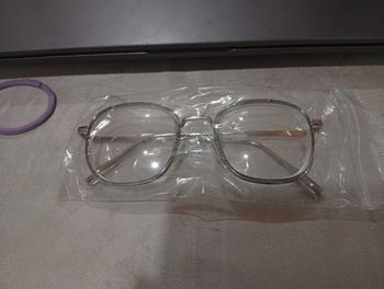 Product Review of Fashion graded eyeglasses with grade-50 -100 -150 -200 -250 -300 -350 -400 -450 -500 -550 women anti-blue light trendy Korean version of student myopia computer eyewear 536 from s**️ 0