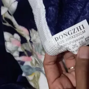 Selimut Bulu Halus Jumbo 200x230 Motif Dewasa Abstrak LIST Super Tebal Asriyasashii Berkualitas Kado