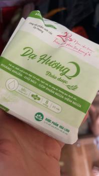Product Review of Băng vệ sinh thảo dược Dạ Hương ban ngày 23cm(có cánh) - mặt bông - gói 8 miếng from c**1 0