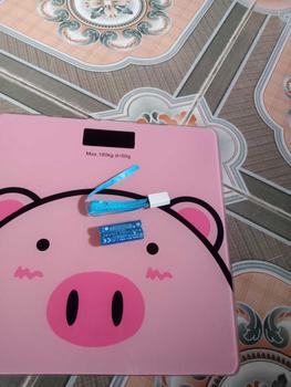 Product Review of Cân Điện Tử, cân sức khoẻ mặt kính hình chú heo  chịu lực 180kg from T**h T**6 0