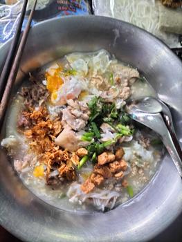 Product Review of ก๋วยจั๊บอุบล มาแซ่บ10แถม2รสดั้งเดิม(มีหมูยออบแห้ง)ห่อใหญ่เส้นนุ่ม น้ำซุปหอมนัวร์เครื่องแน่น from เ**ี โ**ำ 1