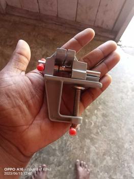 Product Review of CATOK MEJA MINI TANGGEM MEJA CETOK PARON MEJA 1,5" CLAMP KLEM JEPIT from B**Y B** R**L 0