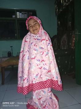 Product Review of MUKENA ANAK KARAKTER MUKENA ANAK MURAH 2-9TH Bunga Polka Dot Putih Muslim from L**A G**☺ 0