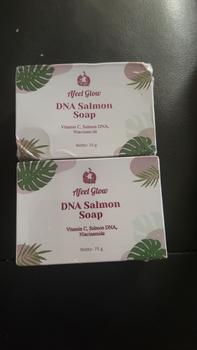 Product Review of [2 PCS ]SABUN GLOWING DNA SALMON AFEELGLOW Soap from M**4 1