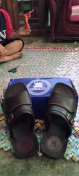 Product Review of Sandal Pria Kulit Asli Sampai Alasnya from u**9 2
