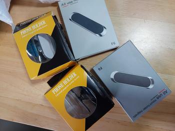 Product Review of ที่วางโทรศัพท์ในรถยนต์แบบแม่เหล็ก หมุนได้ 360 องศา รูปทรงแถบหมุนได้ขนาดเล็ก ขาตั้งโลหะ แม่เหล็กแรงสูง GPS ที่ยึดในรถยนต์ Car กรีน รถตู้ from p**h 0