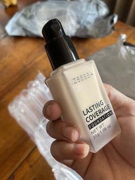 Product Review of (COD)Kem Nền Che Khuyết Điểm Lì Lâu Trôi, ZEESEA, Kiểm Soát Dầu, Không Thấm Nước, Hoàn Toàn Tự Nhiên, 30ml Cosmetic Nữ Mỹ Phẩm from H** R** 1