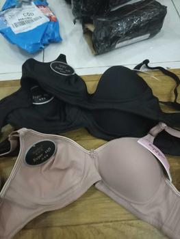 Product Review of Bh Bra Scalen 2808 Licin Pakai Busa Tanpa Kawat Cup Kecil 34/40 from g**1 0
