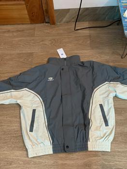 Product Review of Áo Khoác Dù Gió Nhẹ NOCTURNAL Curves Jacket Form Rộng Oversize Local Brand Nam Nữ Unisex from H**H 0