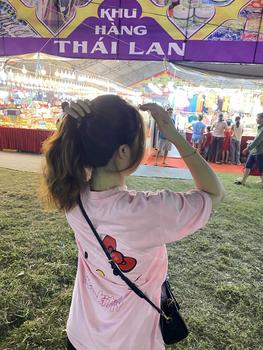 Product Review of TRENDYBOUTIQUE- ÁO PHÔNG CỘC HỒNG HỌA TIẾT MÈO from y**️ 1
