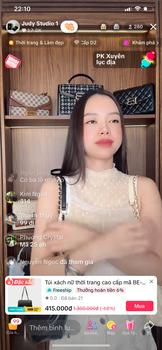 Product Review of Túi xách nữ thời trang cao cấp mã 88586 -Bạc- Xanh- Hồng tuixach  chinhhang from A**u 😘** 1
