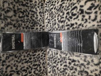 Product Review of New Style Basketball Socks Gradient Elite Socks NBA Outdoor Sports Socks from C**2 0
