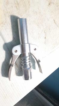 Product Review of Đầu bơm mỡ lò xo bôi trơn áp suất cao, dạng 2 kẹp 6 chấu khóa tiện dụng rhino from h** t** q**g 0