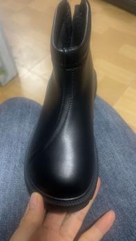 Product Review of Giày boot cổ ngắn, bốt mẫu mới thời trang cho bé 2024 from T**h H** B**y &** 0
