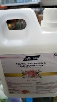 Product Review of Amorens Pelicin Setrika Pakaian / Pafum Laundry & Pewangi Pakaian 1 liter 3 in 1 Wangi Tahan Lama [1000ml] from s**i l**a 0