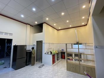 Product Review of Tủ gỗ đựng đồ kệ đựng sách chất liệu MDF phong cách hiện đại - 1M6 GỖ from C**g N**n 2