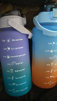 Product Review of BOTOL MINUM KEKINIAN 2 LITER 2000ML  BOTOL MINUM TRANSPARAN KOREA BOTOL AIR MINUM MOTIVASI JEPALO MAKASSAR Minuman Putih from A**h B**2 0