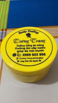 Product Review of Kem Body Dưỡng . ĐƯỜNG TRANG (ĐT) trắng da . cấp ẩm . Chất kem cải tiến mới . trọng lượng 150g from G** L**h 0
