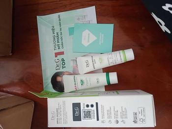 Product Review of (Quà tặng 1 Nước tẩy trang 30ml)Kem chống nắng thuần vật lý cho da nhạy cảm Dr.G Green Mild Up Sun+ SPF50+ PA++++ 50ml from k**u 2