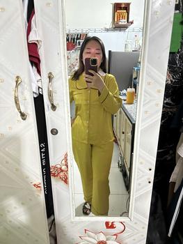 Product Review of Bộ đồ nữ pijama chất lụa xước trơn cổ sen tay dài quần dài Nhung from T**a s** 0