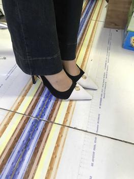 Product Review of Giày cao gót đẹp 8p, giày nữ quai hậu mũi nhọn khoá hoa da nỉ nhung siêu bền đẹp DéP Shoes from B**y B**y 1