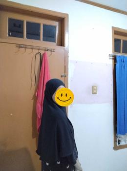 Product Review of (71k Get 3) Kerudung Instan Bergo Maryam Tali Non Pad Crinkle Airflow Size L - Muhajirin Hijab muslim syari Nyaman Panjang from a**s 3