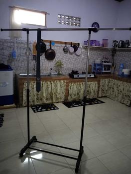 Product Review of GEI - Stand Hanger Single Praktis Gantungan Baju Stainless Steel Dengan Roda Untuk Gantungan Hijab, Mukena, Handuk, Baju, Kaos Bahan Pipa Stainless from M**s F**i 0