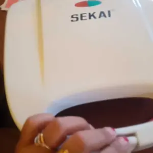 SEKAI Pemanggang Roti Toaster / Roti sandwich Panggang - TS 891 Panggangan
