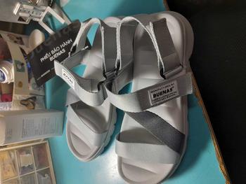 Product Review of Sandal Buenas 2828 nam nữ đế cao 3cm nhẹ êm - dép quai hậu quai chéo đi học, đi làm, đi chơi from l**m 1
