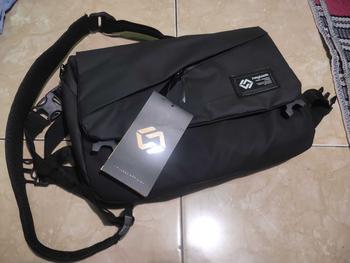 Product Review of HEYLOOK Official - Tas Selempang Pria VOLTA Sling Bag Cowok Waist Bag Water Resist Shoulder Bag Tas Slempang Laptop Anti Air Messenger Bag Terbaru Slingbag Waistbag from s**u 0