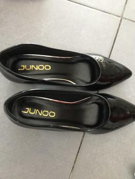 Product Review of Giày Cao Gót 3p Da Bóng Sai 35-42 Fom Chuẩn Đế Cao Su Chống Trơn - Shoes Jean from N**n T** T**🌷 2