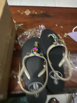Product Review of (form to lùi size) Sandal Đính Đá Vuông Chiếc Lá Dép Shoes Giày Nữ from d**4 1