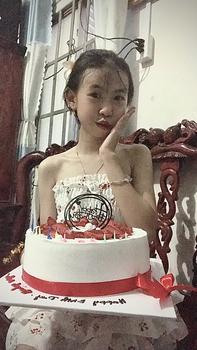 Product Review of Set đồ nữ đẹp áo cúp ngực mix chân váy tầng hoa nhí cup Women Top Voi Sen from đ**🫧 1