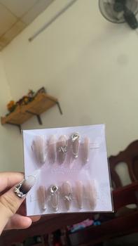 Product Review of Mã D006 - Nailbox Thiết Kế Thủ Công French Mắt Mèo (kèm bộ dụng cụ). from 𝒀** 𝑵** ** 0