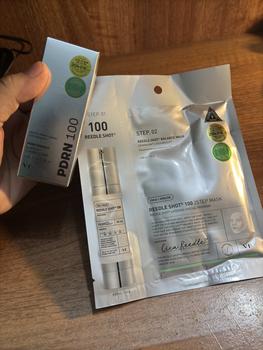 Product Review of [VT Cosmetics] Mặt nạ dưỡng da 2 bước VT REEDLE SHOT 100 2STEP MASK from M**i B**h B** 1