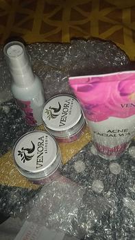 Product Review of PAKET SKINCARE SEMUA JENIS KULIT from ** 0