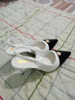 Product Review of Giày cao gót đẹp 8p, giày nữ quai hậu mũi nhọn khoá hoa da nỉ nhung siêu bền đẹp DéP Shoes from q**🫶 0