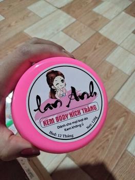 Product Review of Combo 2Hủ x120g Kem Body Cốt Ủ Siêu Tẩy Mạnh Dành Cho Da Ngâm Đen Chai Lì Làm Đẹp Da Nữ Dưỡng  Da Body from s**o 3
