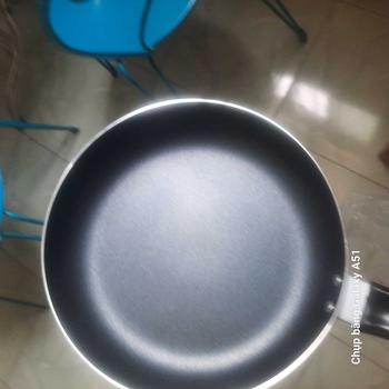 Product Review of Chảo chống dính Elmich EL-4001824LY 24cm giao màu ngẫu nhiên from N**n T** 1