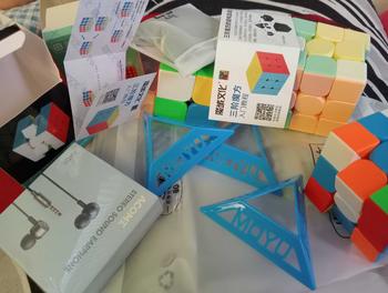 Product Review of Rubik 2x2 MoYu Meilong Speedcube Stickerless MF2S Mainan Edukasi Anak Games from h**3 0