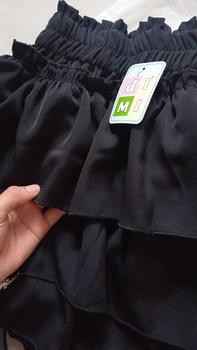 Product Review of Chân váy Nữ xoè có quần 3 tầng lưng thun co giãn bản cao, Màu đen chân  váy quần  áo ngắn Women Nhung quần  váy  nữ  ngắn chân  váy  phồng quần  bí from h** x**💎 2