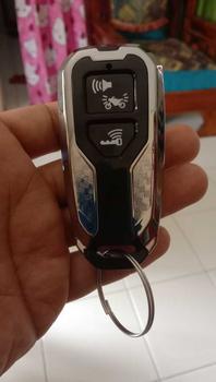 Product Review of Paket gantungan kunci logo vario dan cover remot vario 160 vario 125 new pcx 160 adv 160 New scoopy 2023 original AHM Aksesoris Car Car from P**l 0