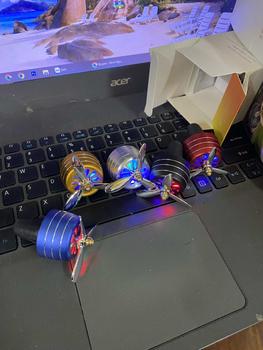 Product Review of Đồ trang trí ô tô cánh quạt quay có đèn led 7 màu,sáp thơm gắn cửa gió điều hoà. Nội Thất from N**c E** 0