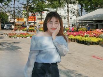 Product Review of Áo trễ vai có lớp lót phía trong from ** 1