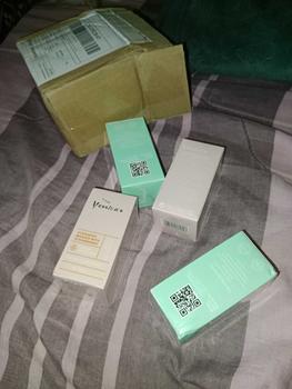 Product Review of FYC - Yessica's Tea Tree & Strawberry Anti Pores & Acne Clay Stick Mask from N**i W**a 3** A**p 3