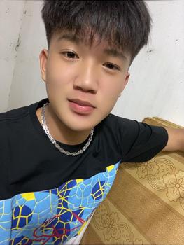 Product Review of Áo thun rock revival chữ xanh lớn logo nổi from n** v** q**n 0