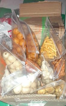Product Review of Paket Cemilan Serba 5 ribuan 12 pcs (Dapat 12 Bungkus Cemilan) from s**y 0