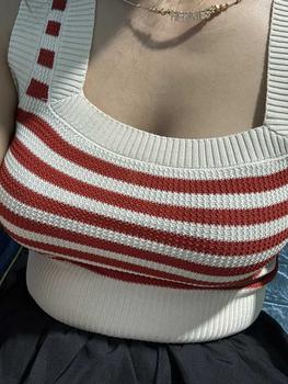 Product Review of (MUA TRÊN LIVE NHẬN NGAY) Áo Croptop Len 2 Dây Bản To Quảng Châu Dệt Kim Kẻ Ngang Women Cổ Tròn Nhung from T** T** ❤** 0